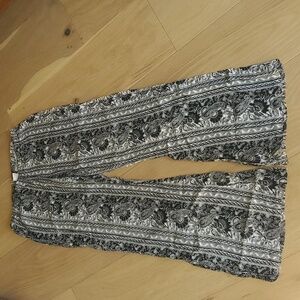 Billabong flowy pants